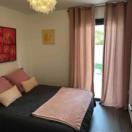 Maison Les Pieds Dans L'eau Ghisonaccia