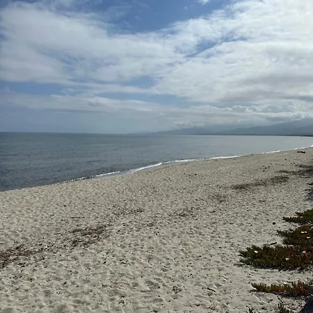Maison Les Pieds Dans L'eau * Ghisonaccia