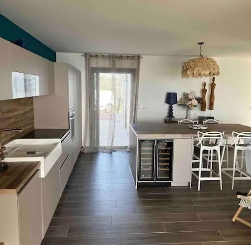 Maison Les Pieds Dans L'eau Ferienhaus Ghisonaccia