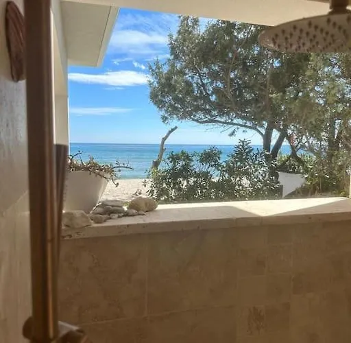 Maison Les Pieds Dans L'eau Vakantiehuis Ghisonaccia