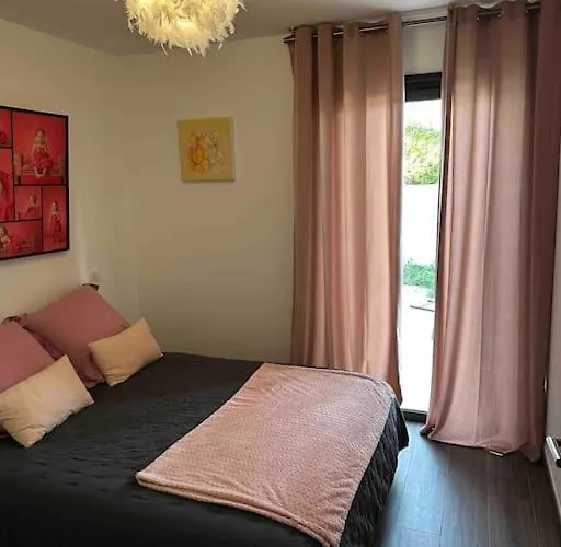 Maison Les Pieds Dans L'eau Ghisonaccia