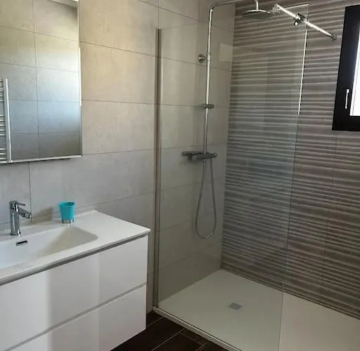 Maison Les Pieds Dans L'eau Vakantiehuis Ghisonaccia