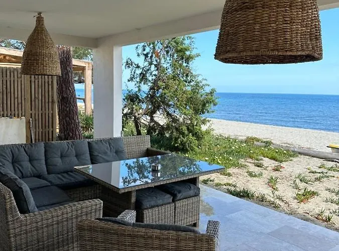 Maison Les Pieds Dans L'eau